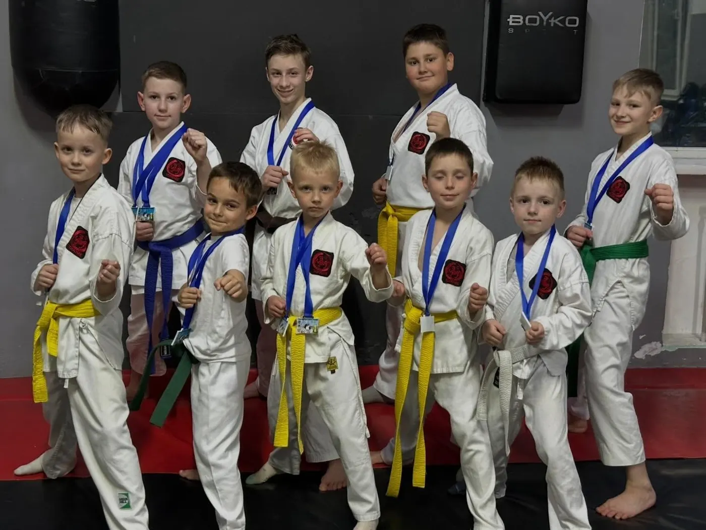 Команда DZEN KARATE CLUB разом поза тренуванням