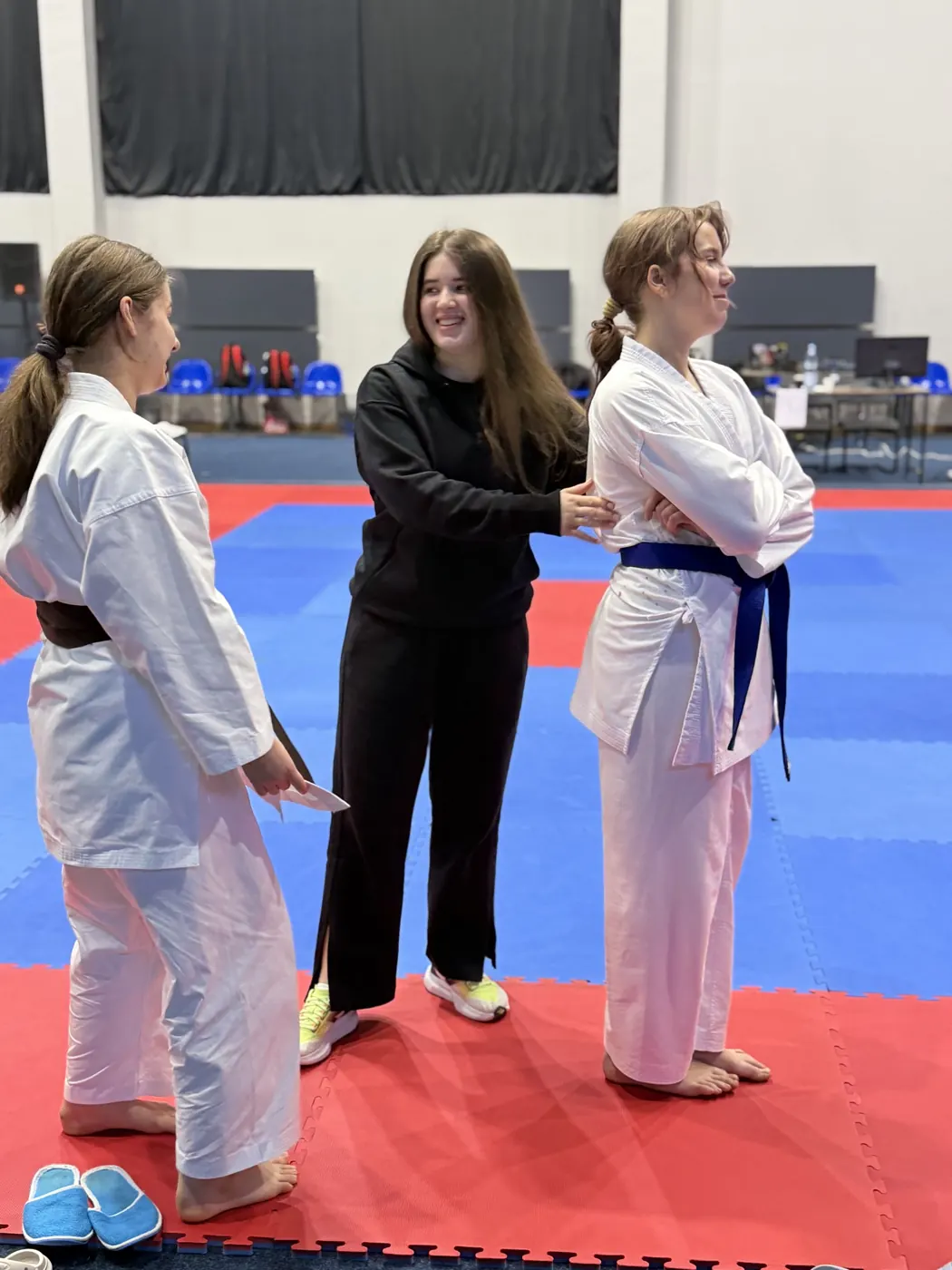 Учні DZEN KARATE CLUB з нагородами на змаганнях з карате